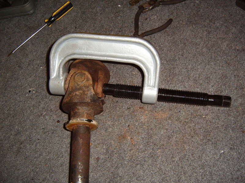 D30 Ujoint replacement